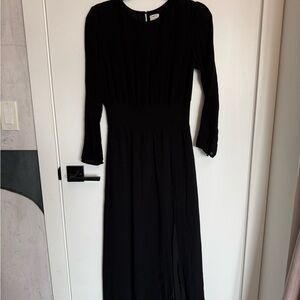 Wilfred Classic Black Long Sleeve Dress